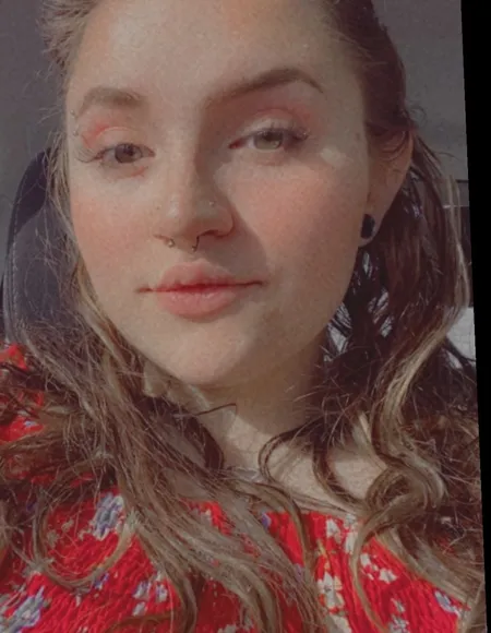 Rose 🌹 profile photo