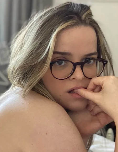 NSFW Mini 💞 profile photo