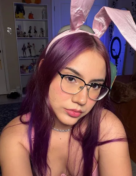Rosiee616 profile photo