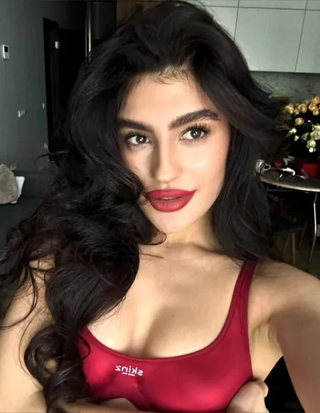 Sarahπ profile photo