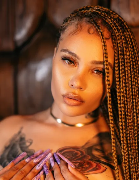 SARA GOLD 🍑FREE profile photo