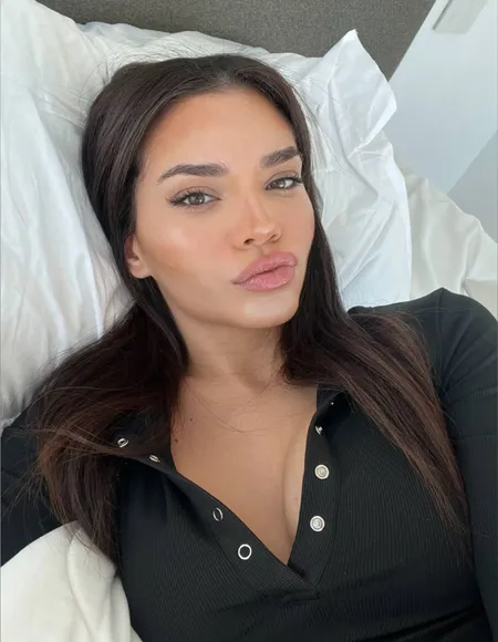 👠 Sara Lima profile photo