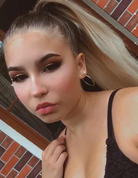 Virgin Russian Girl. profile photo