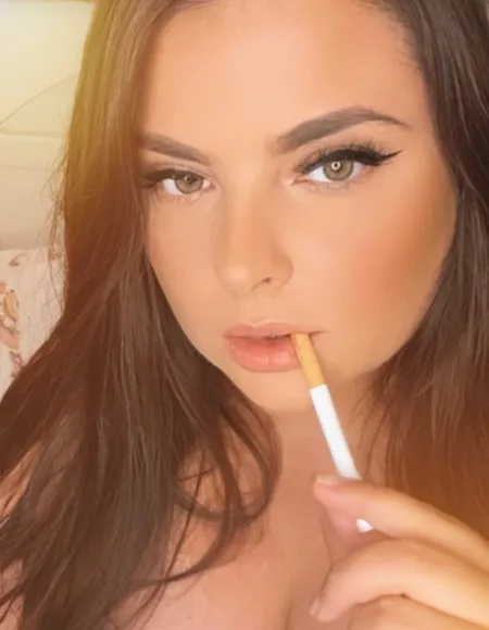 Scarlet James profile photo