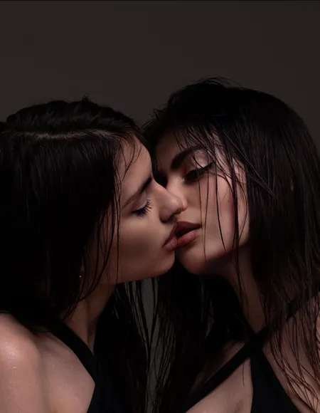 Sergis Twins 👯♀️ Double Pleasure profile photo