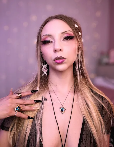 Sex Sorceress Bunny 🔮 profile photo