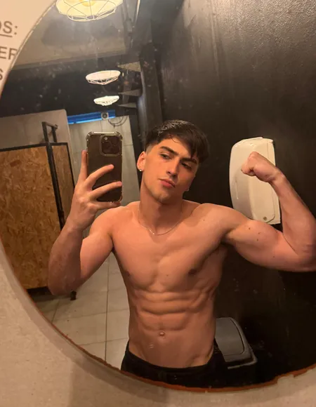 Felipe ๐ฆ๐ท profile photo