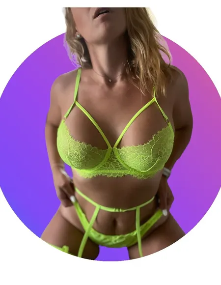 Sexyfuncpl1990 profile photo