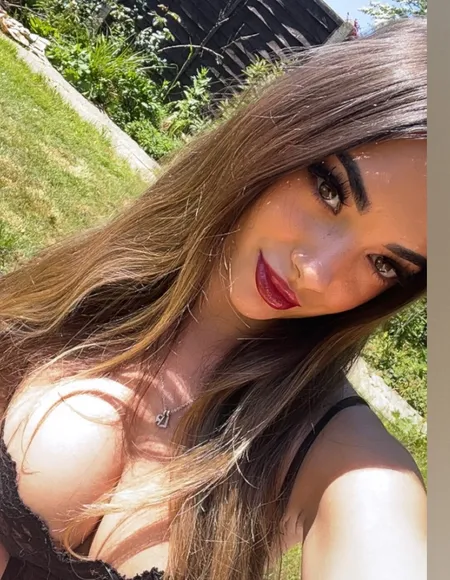 Lily๐ 21 YEAR OLD STUDENT๐ profile photo