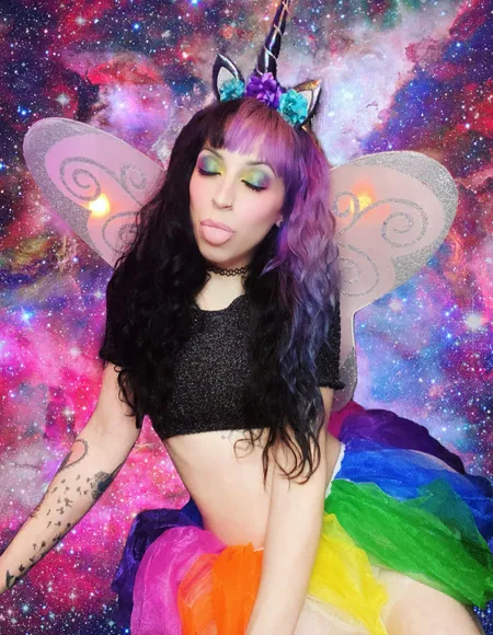 Shayla Fae 🧚🏻♀️👽🔮 profile photo