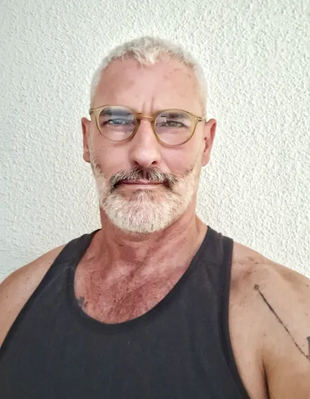WhitebufFalo profile photo