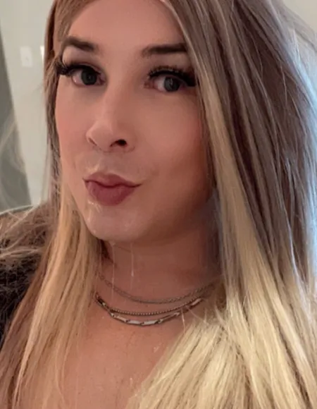 Sofia Hernandez 💕 profile photo