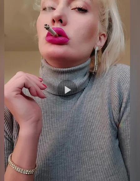 Smoking hot Angel profile photo
