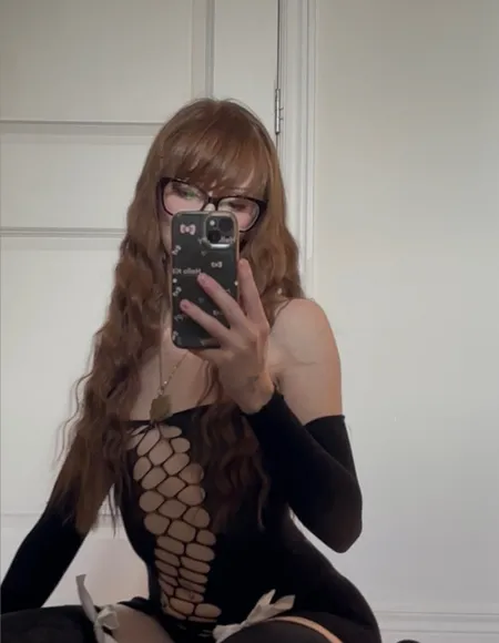 ♡ 𝓼𝓶𝓸𝓵 𝓫𝓪𝓫𝔂 𝓭𝓸𝓵𝓵 ♡ profile photo
