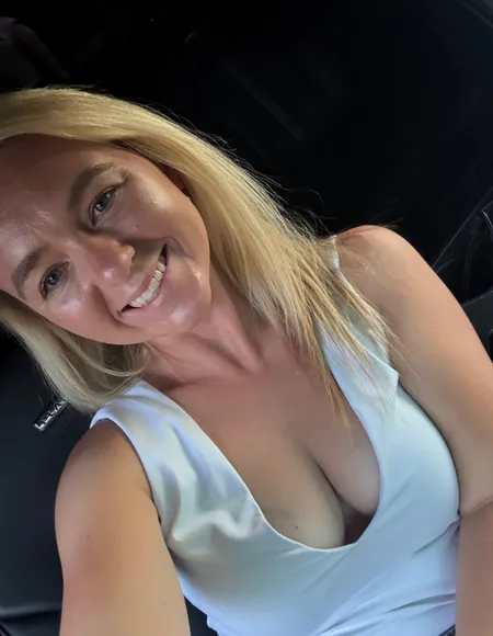 Sarah profile photo