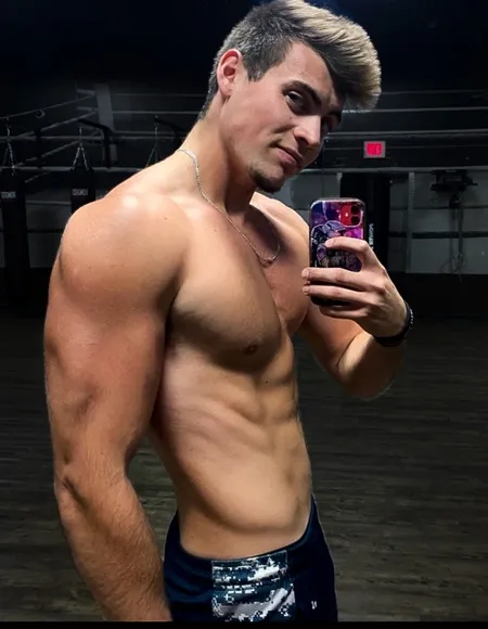 Luke Skyler ⚔️ profile photo