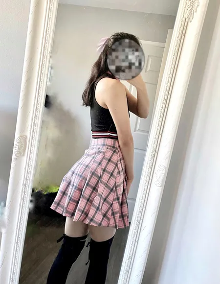 PeachySophiaLu 🍑 profile photo