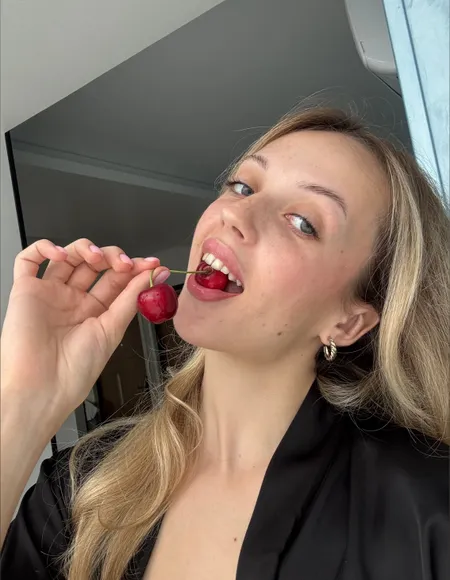Sophie profile photo
