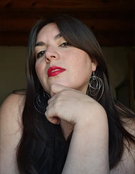 Miss Karoline profile photo