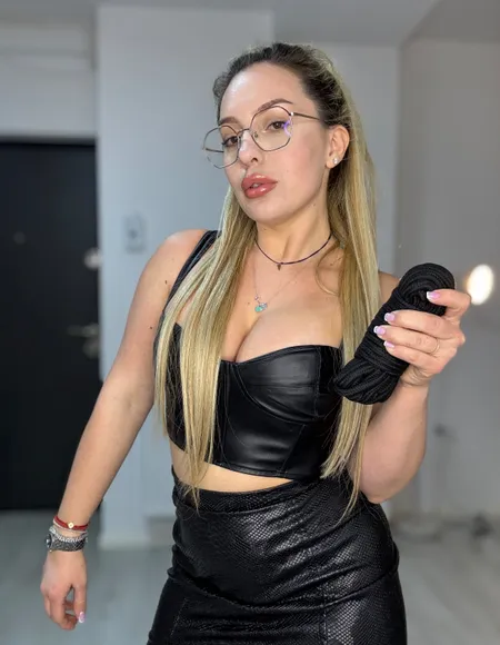 SpoilGoddessK๐ profile photo