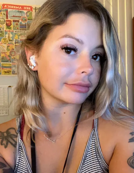 Shay β¨ profile photo