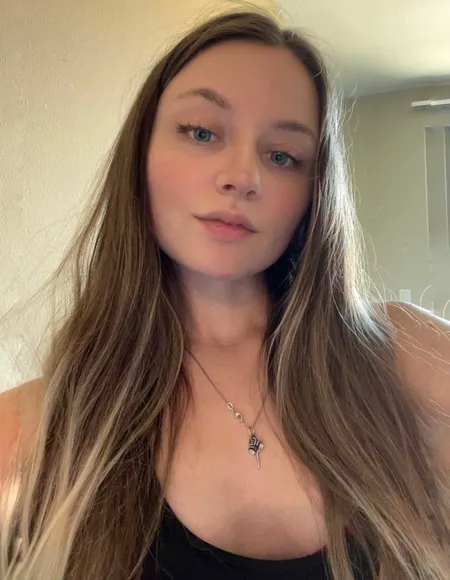 Summer profile photo