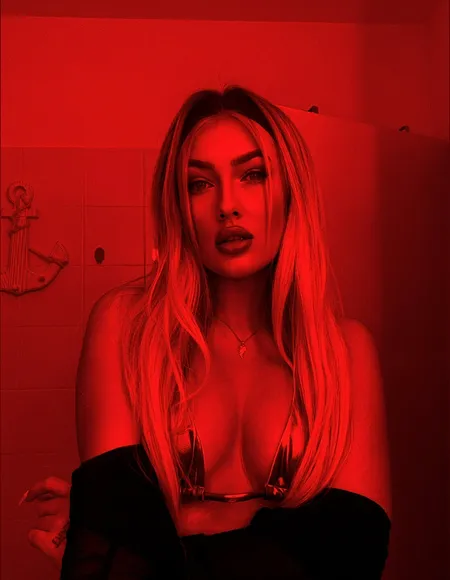 Stella profile photo
