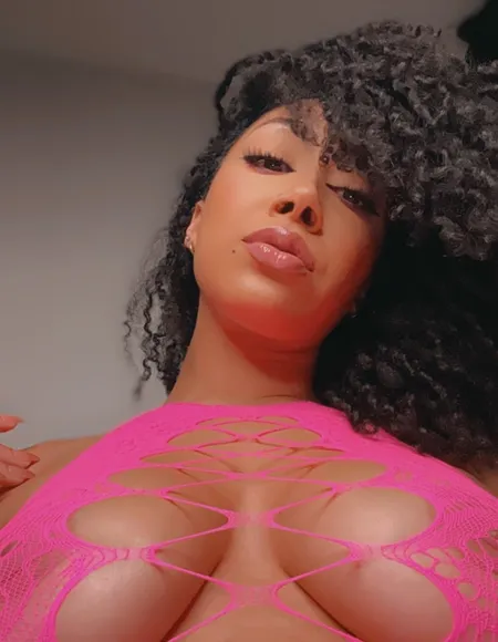 Mariah profile photo