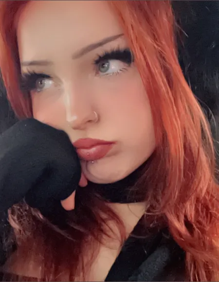 Ava Bloom🌿🌷 profile photo
