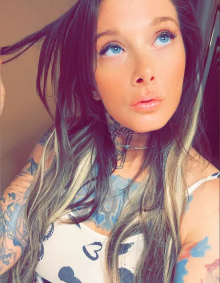 Sully Savage XXX profile photo