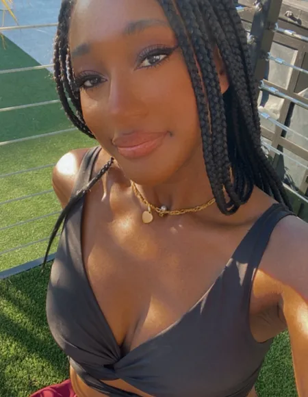 Goddess of Sunshine☀️🌻 profile photo