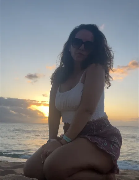 suzanne would profile photo