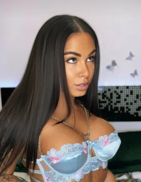 Boli 🍓 profile photo