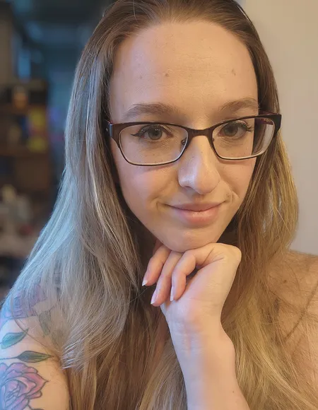 SweetEms93 profile photo