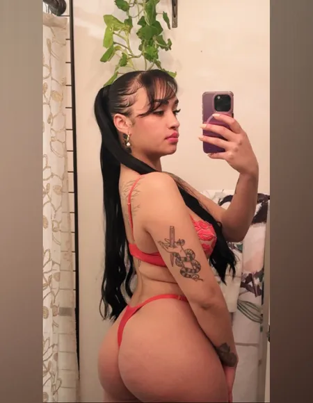 Michele 🍬 profile photo