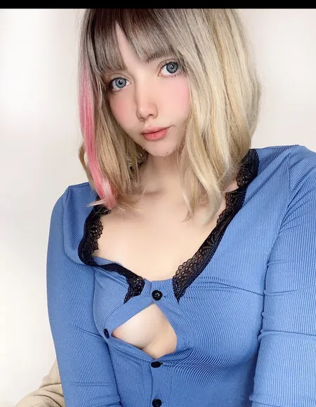 Sweet girl Louise profile photo