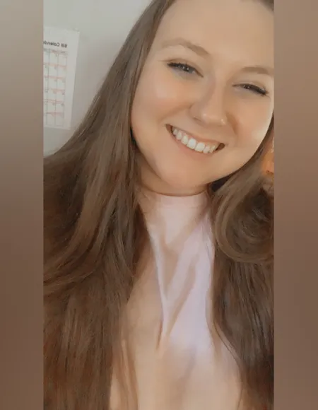 Sweet Violet profile photo