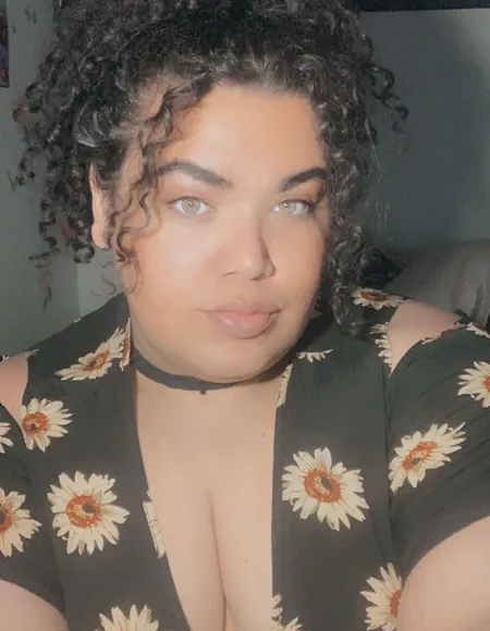 QueenTajja ๐ณ๏ธโโง๏ธ