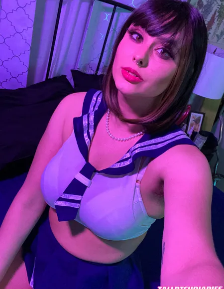 tallbtchdiaries profile photo