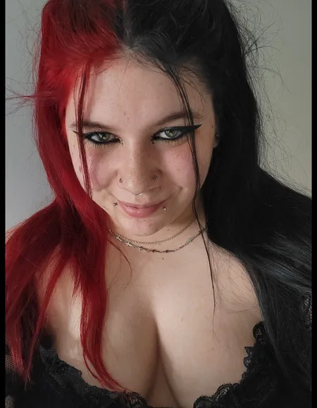 N ♡ profile photo