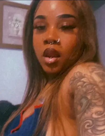 tattedandtroubled profile photo