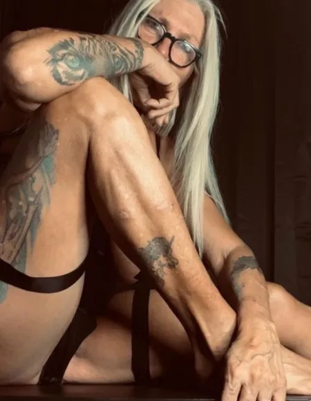 TattedBlondeXXX