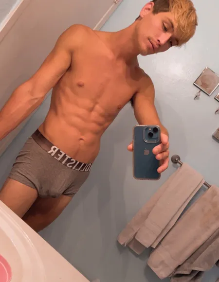 Taylor Made profile photo