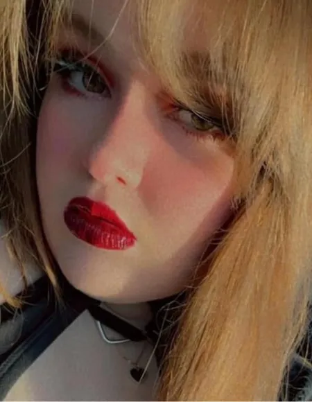 tay profile photo