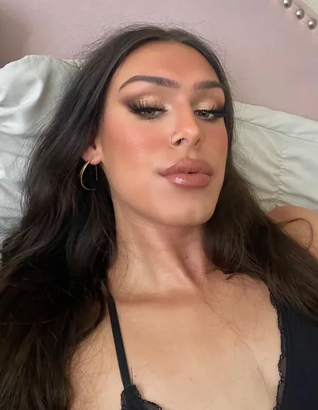 😈 profile photo