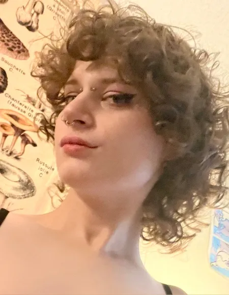 Tgirl Lily (FREE) profile photo