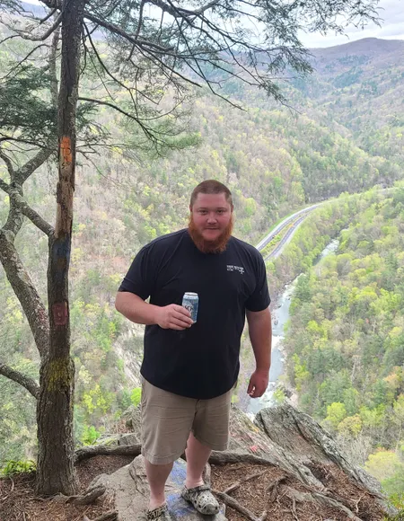 That mtn guy profile photo