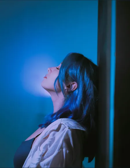 Blue profile photo