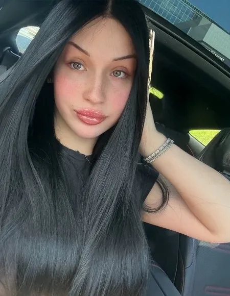𝓓𝓮𝓼𝓲𝓻𝓮𝓮 𝓑𝓵𝓪𝓬𝓴 profile photo