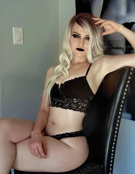 Mistress Zelda profile photo